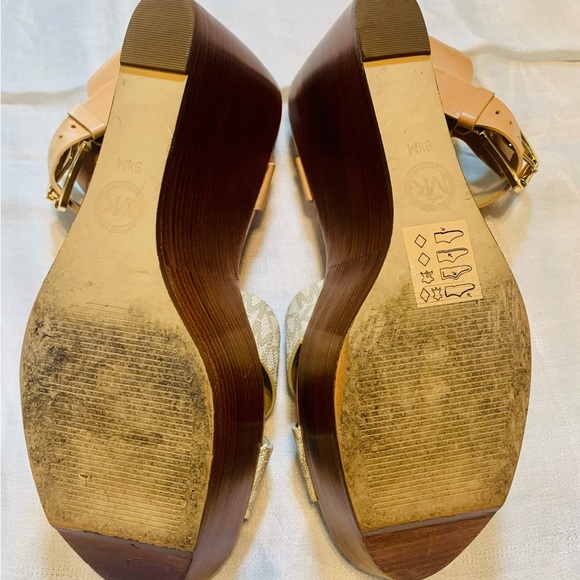 Michael Kors platforms - Picture 4 of 5